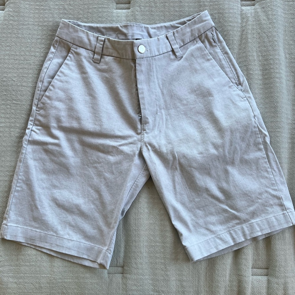 Lululemon commission classic fit short 9”